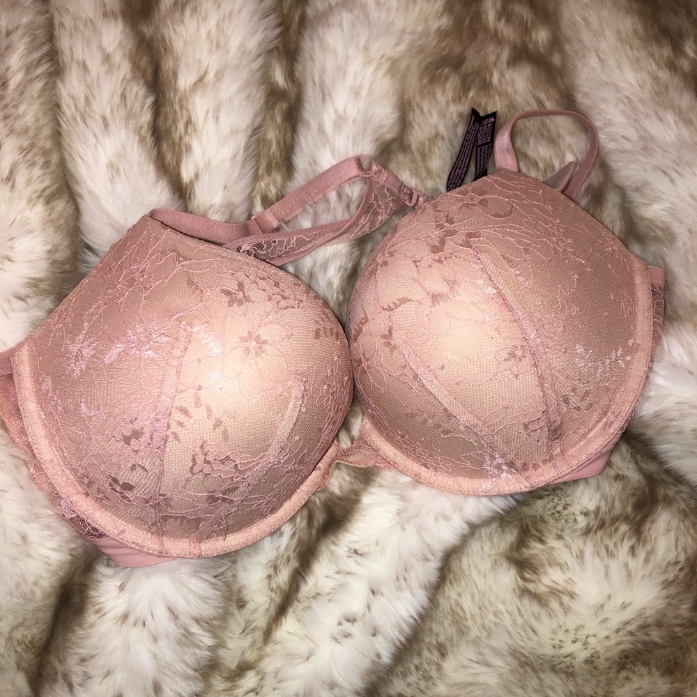 Victoria’s Secret bra